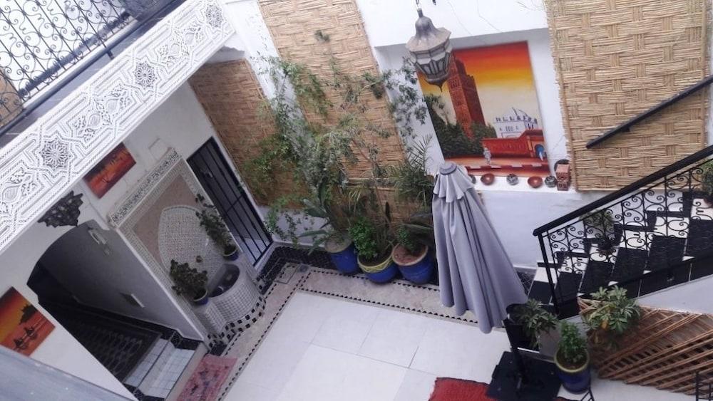 Dar Boutouil Bed & Breakfast Marrakesh Exterior foto